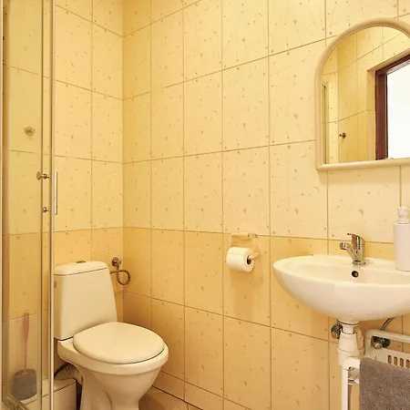 Gosciniec Pod Wieza 3*