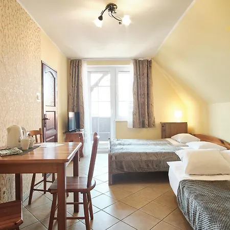 Gosciniec Pod Wieza Vendégház Krynica Morska
