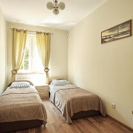 Gosciniec Pod Wieza 3* Krynica Morska